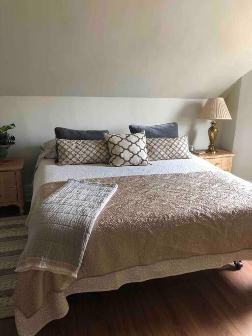 Redefined Alchemy - Bright, Eclectic, Pretty Apt 3E Little Falls Exteriör bild
